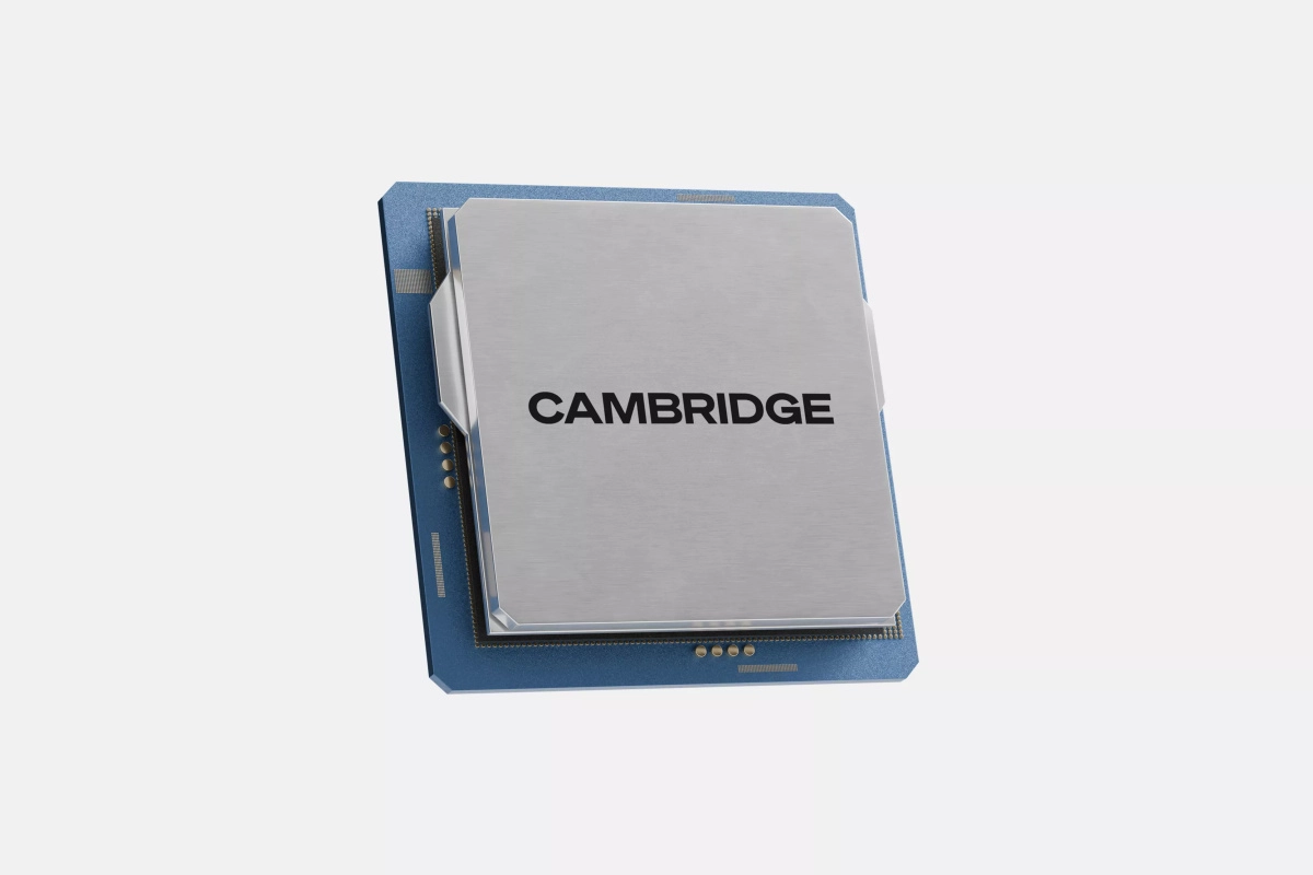 Detail 28mm výškového měniče Cambridge Audio L/R M s černým profilovaným zvukovodem a oranžovou voštinovou kalotou