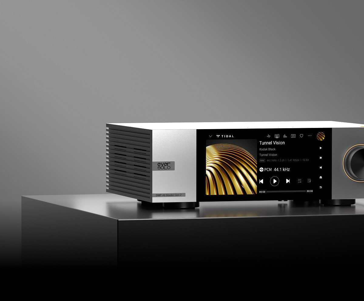 EverSolo DMP-A6 Gen2 Master Edition — čelní panel s dotykovým displejem a ovladačem hlasitosti s RGB podsvícením