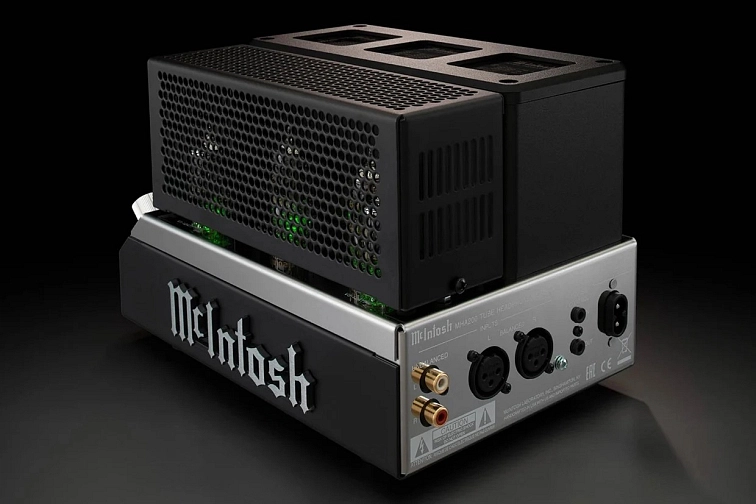 McIntosh MHA200 zezadu s ochrannou klecí elektronek a logem na čelní hraně
