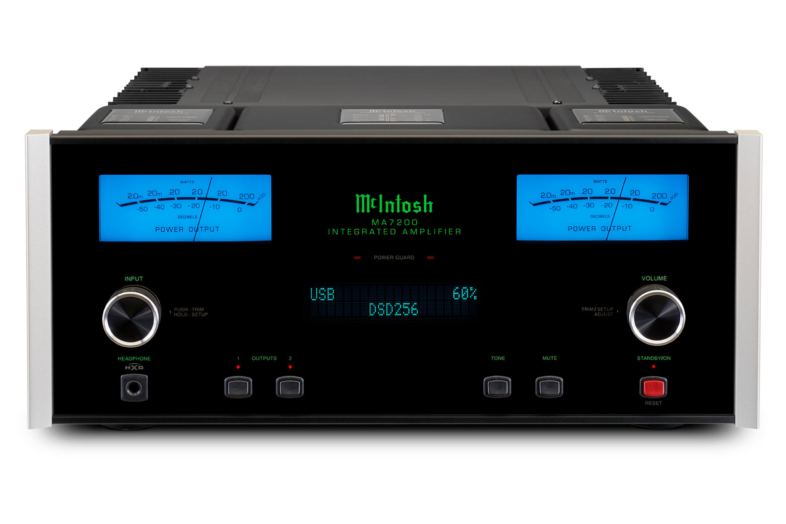 McIntosh MA7200 v poslechové sestavě se zdrojem a reproduktory