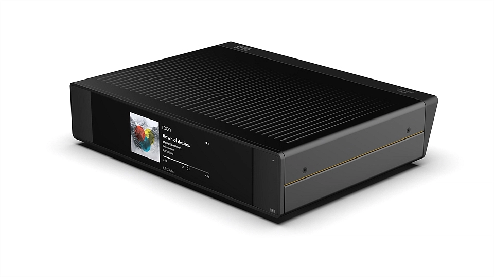 ARCAM ST25 — pohled na síťový streamer se zdůrazněním základní desky a oddělené audio sekce