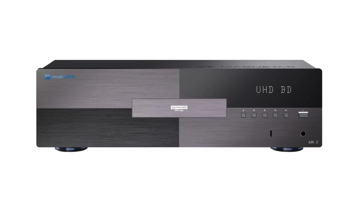 Zadní panel Magnetar UDP900 MkII s konektory XLR, RCA a HDMI