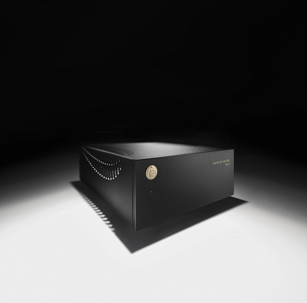 Detail napájecího zdroje Gold Note PSU-5