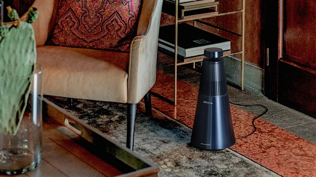Beosound 2 3rd gen Riva jako designový reproduktor Bang & Olufsen v interiéru