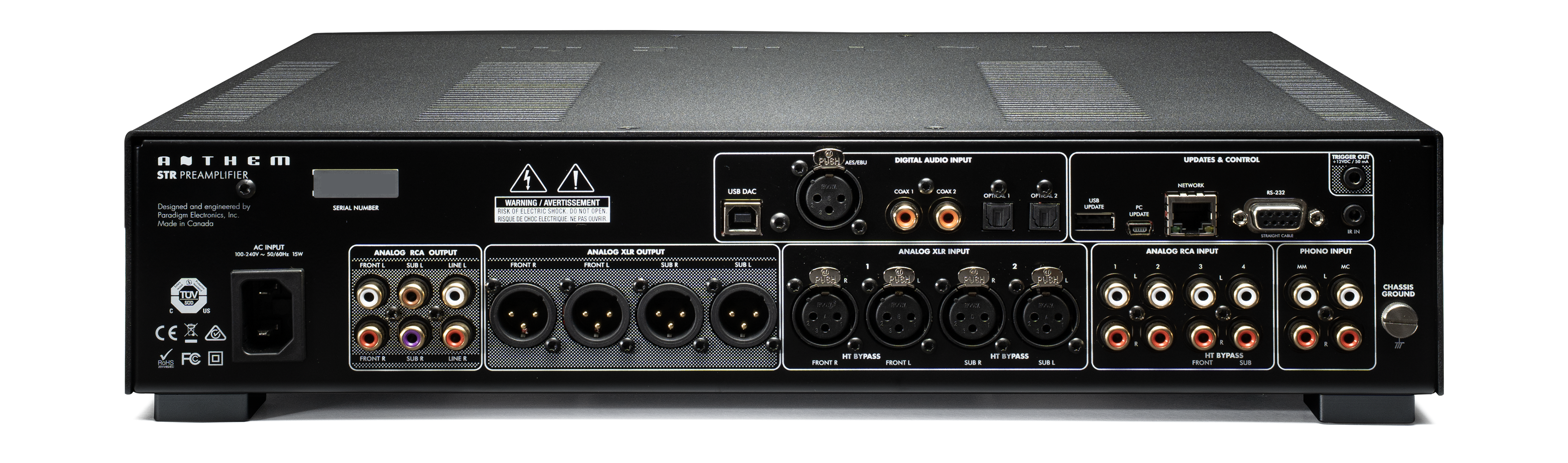 Zadní panel Anthem STR Preamplifier — symetrické XLR výstupy, gramofonový vstup a digitální konektory