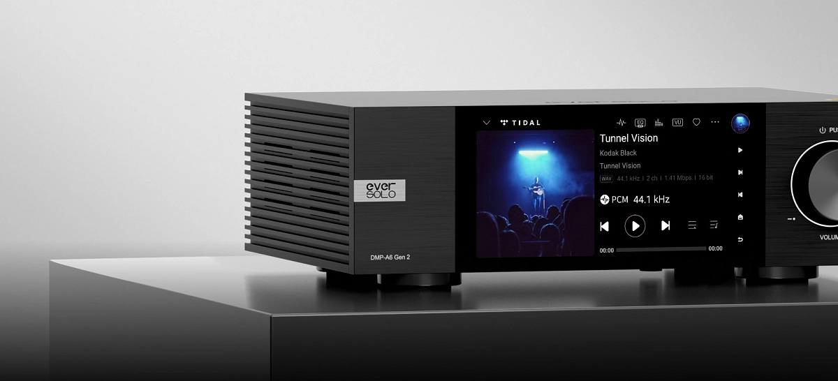 EverSolo DMP-A6 Gen2 — celkový pohled na přední panel s dotykovým displejem