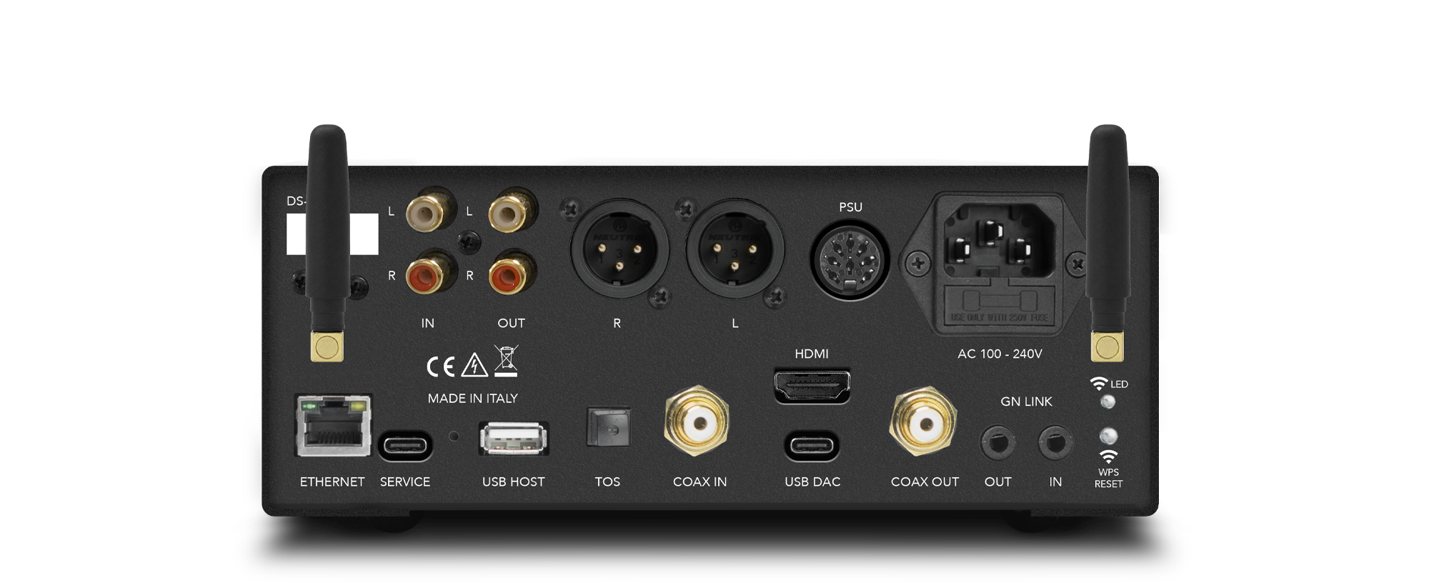 Zadní panel Gold Note DS-5.2 s ethernetovým portem, USB-C, koaxiálními vstupy a výstupy, analogovými konektory a dvěma sklopnými anténami