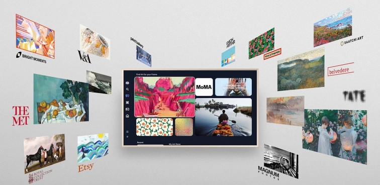 Obrazovka The Frame Pro obklopená dlaždicemi uměleckých děl z galerií Samsung Art Store