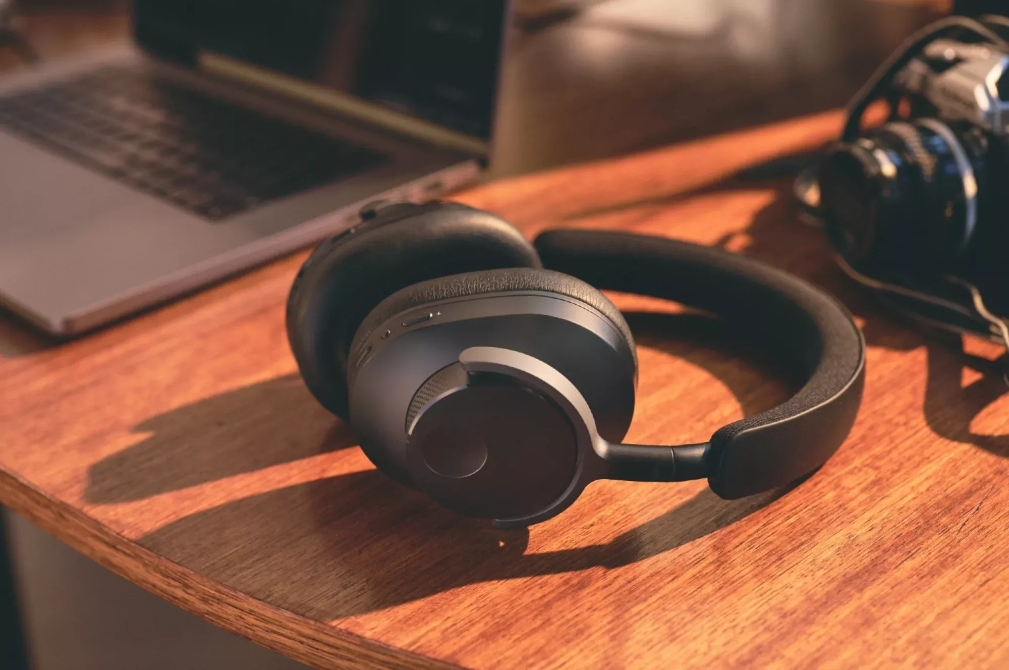 Cambridge Audio Melomania P100 SE v kontextu domácí poslechové sestavy