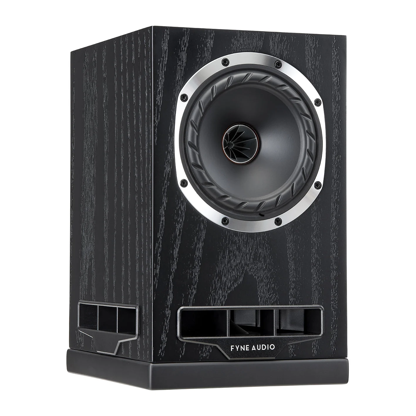 Fyne Audio F5S v provedení černý ořech ze tříčtvrtečního pohledu — koaxiální měnič IsoFlare a vyústění BassTrax u podstavce