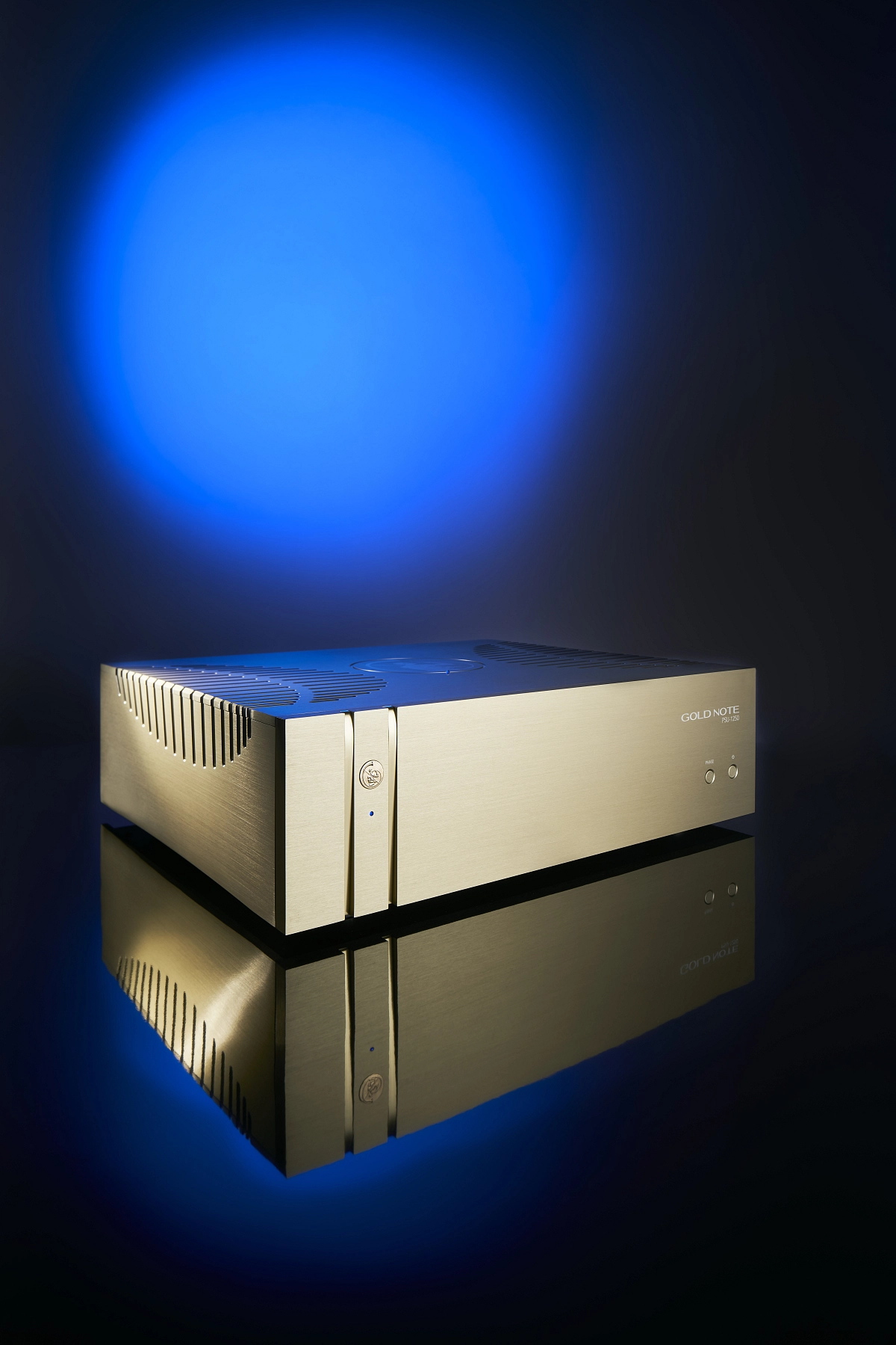 Referenční externí napájecí zdroj Gold Note PSU-1000 v hliníkovém těle