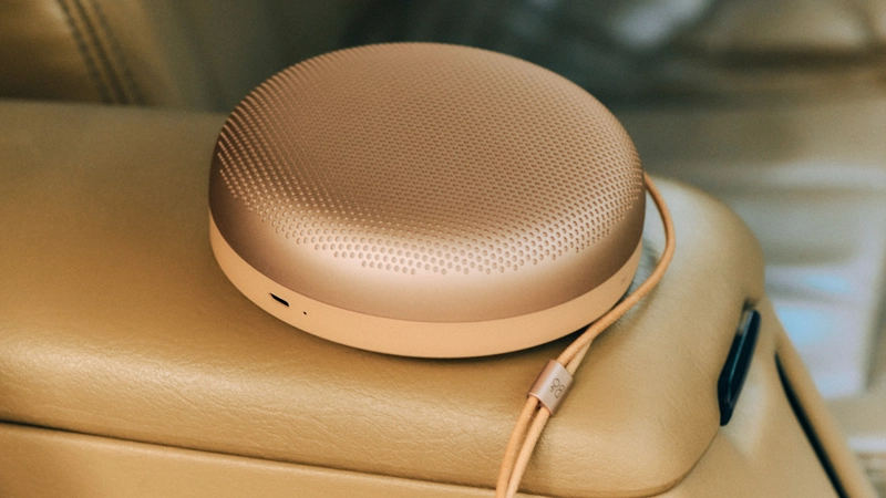 Beosound A1 3rd Gen jako mobilní rozšíření domácí sestavy Bang & Olufsen