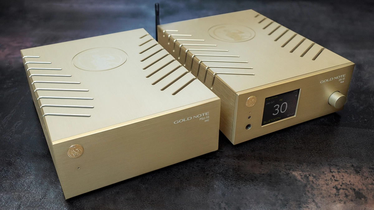 Gold Note komponent řady 10 s výkonným externím napájením